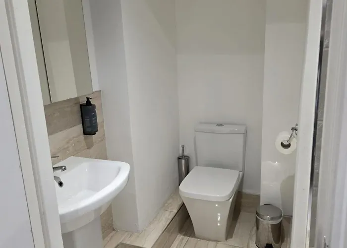 Dublin Central Suites דבלין