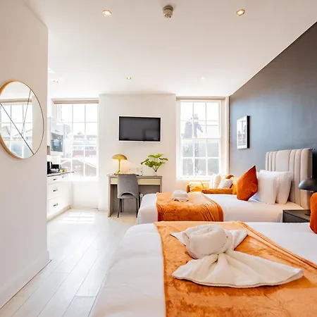 Dublin Central Suites Aparthotel 3*