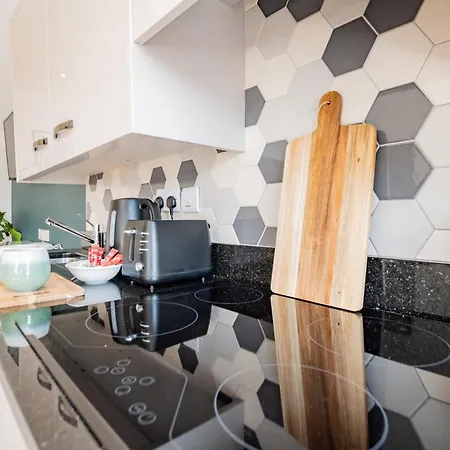 Dublin Central Suites Aparthotel 3*