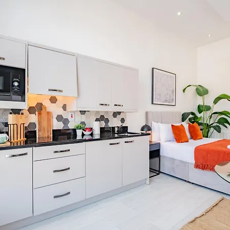 Dublin Central Suites Aparthotel 3*