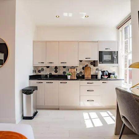 Dublin Central Suites Aparthotel