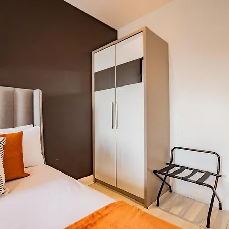 Dublin Central Suites