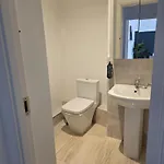 Dublin Central Suites 3*