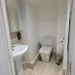 Dublin Central Suites דבלין
