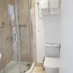 Dublin Central Suites 3*