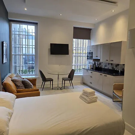 Dublin Central Suites 더블린